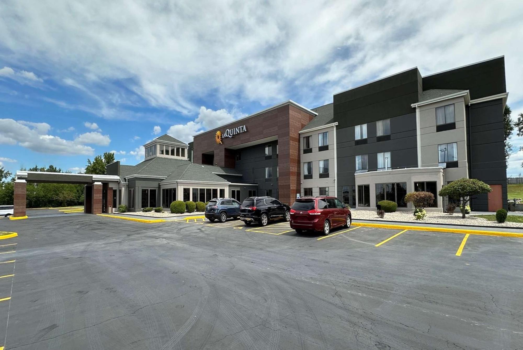 La Quinta Inn & Suites By Wyndham South Holland Exterior foto